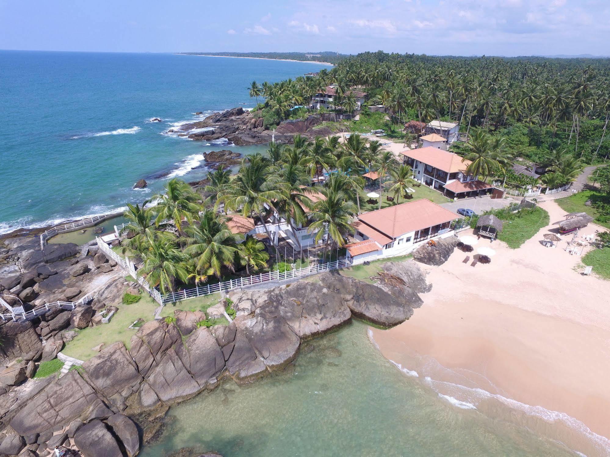 White Villa Resort Ахунґалла Екстер'єр фото